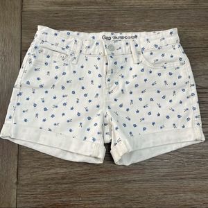 GAP Shorts Girlfriend Floral Jean Short